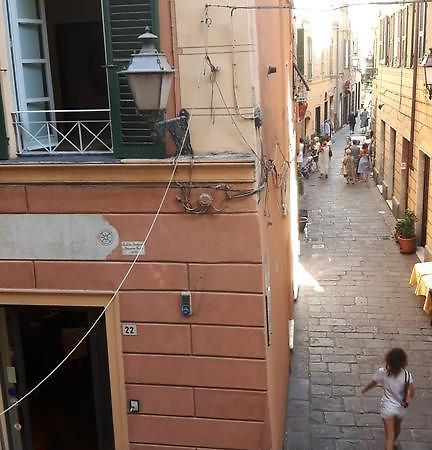 ホテル Torre Cepollini アルベンガ エクステリア 写真