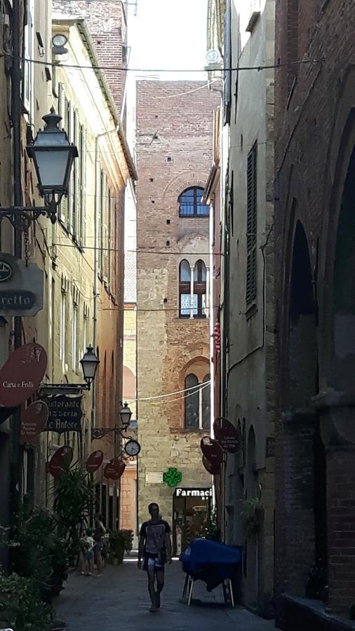 ホテル Torre Cepollini アルベンガ エクステリア 写真